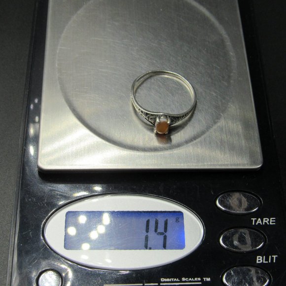 Size 8.75 Sterling Silver Yellow Stone Cool Pattern Band Ring - Picture 6 of 6